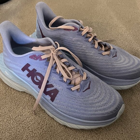 Hoka mach 5 (size 8B) - Picture 1 of 3